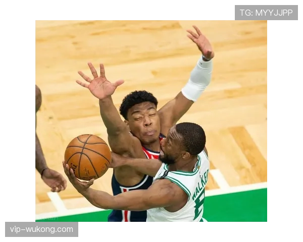 普里查德29分9板5助 绿军替补席贡献显著 普里查德29分9板5助 绿军替补席贡献显著